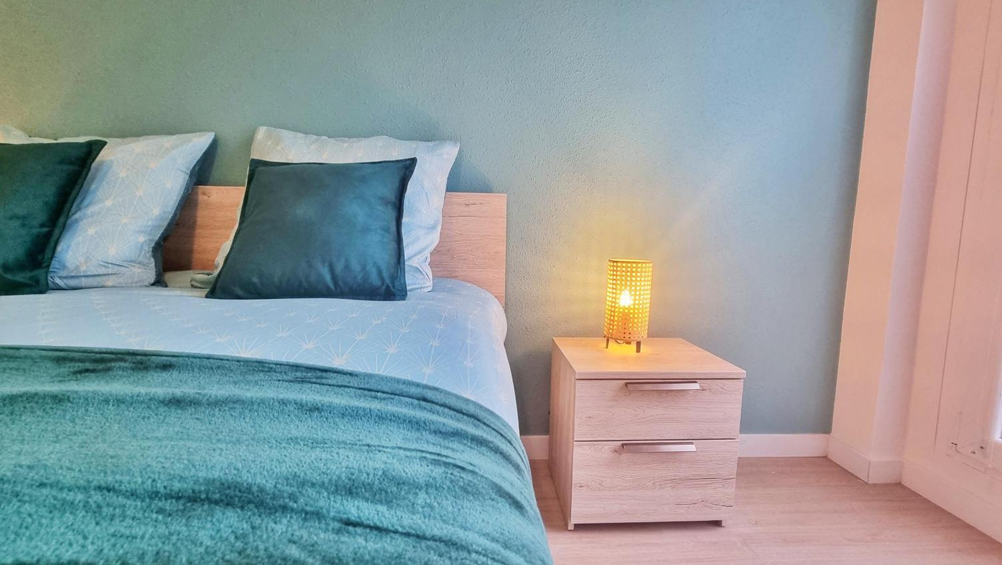 La Residence Evasion 2 - Original - Gare - Wifi - Relax Bnb مُلووز الغرفة الصورة